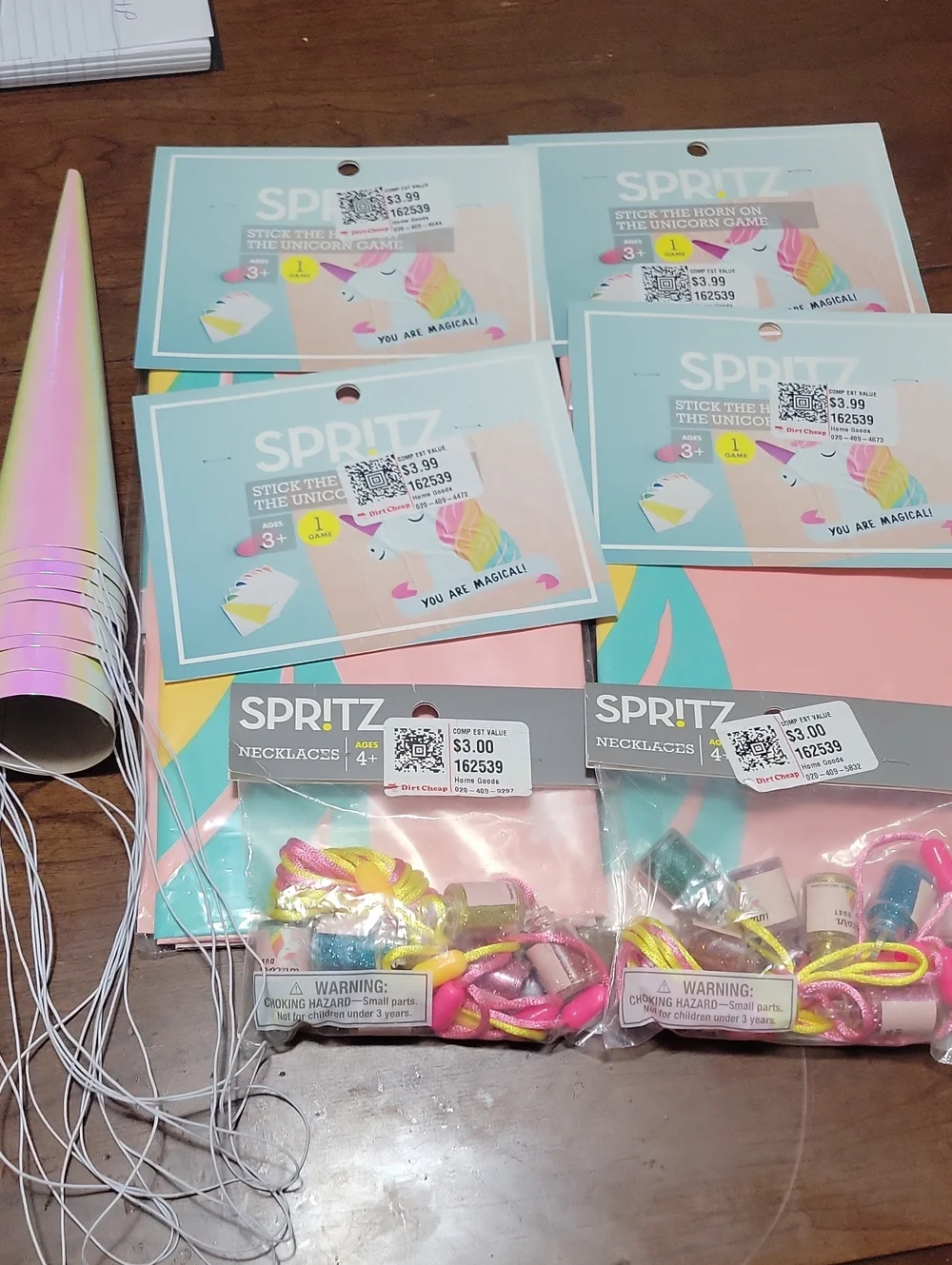 Spritz Unicorn Party games, Necklaces, and Iridescent Horns